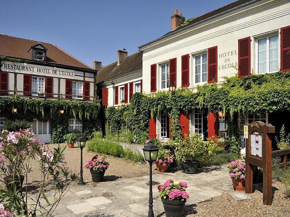 Logis Hotel Auberge De L'Ecole Pontlevoy Dış mekan fotoğraf